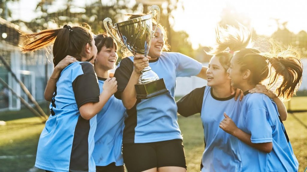  En Florida nueva ley que proh&iacute;be a las ni&ntilde;as y mujeres transg&eacute;nero participar en deportes femeninos de &aacute;mbito escolar 