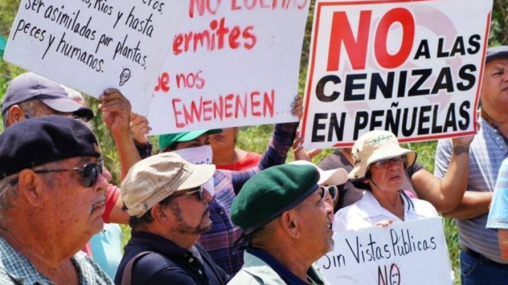  Llevan reclamos y exigencias a empresa AES en Virginia 