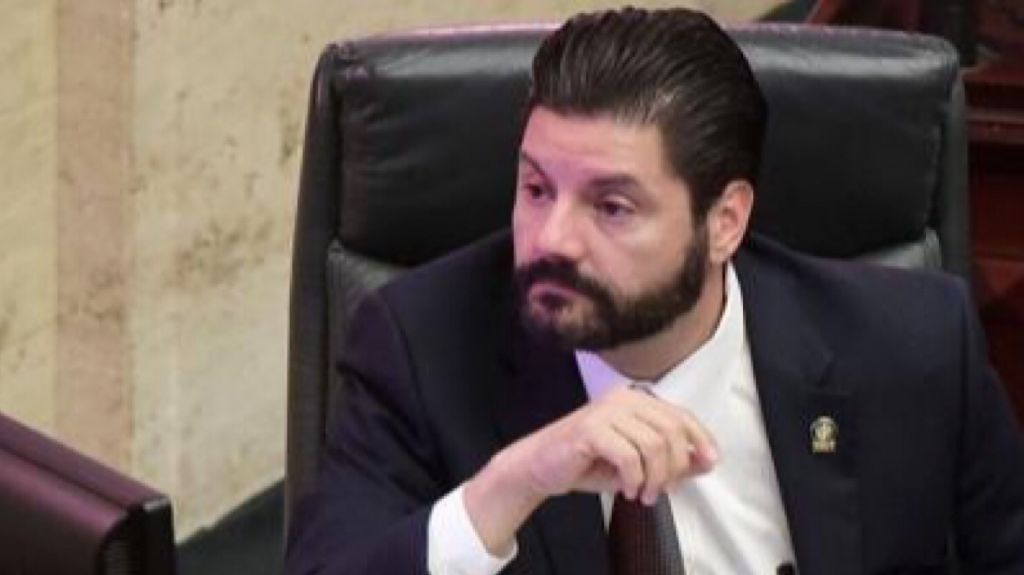  Denuncian alegado conflicto de intereses en el DMO 