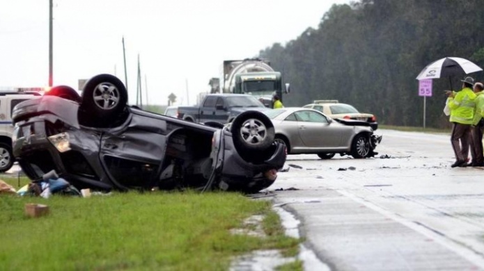 Dormir menos de siete horas diarias aumenta riesgo de choques