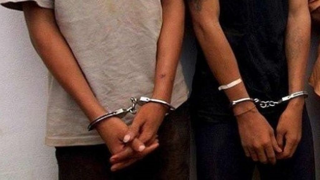 Arrestan 13 personas anoche en Carolina por violar el &ldquo;Toque de Queda&rdquo; 