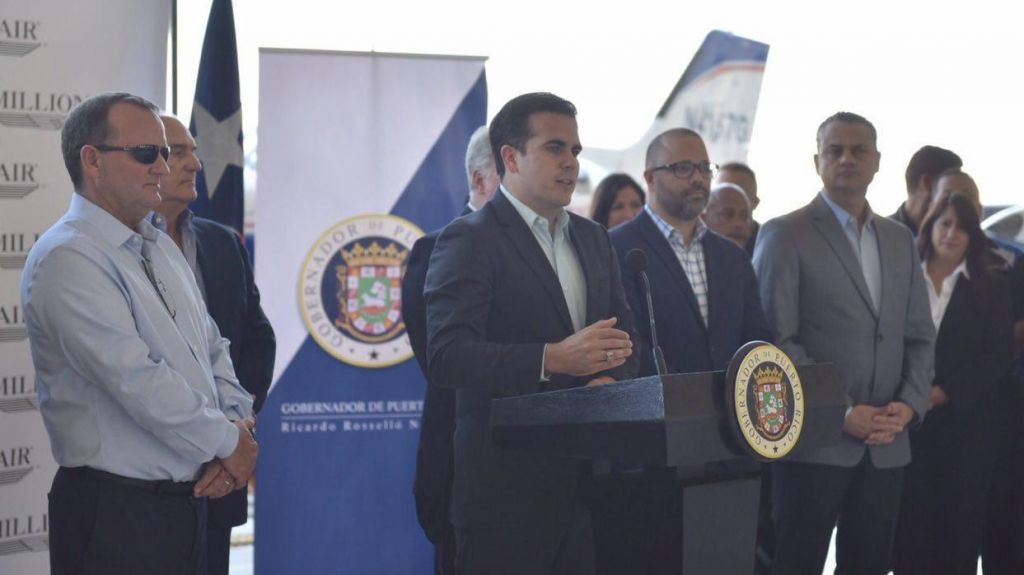 Gobernador anuncia ampliaciÃ³n de prestigiosa compaÃ±Ã­a de aviaciÃ³n en la Isla  
