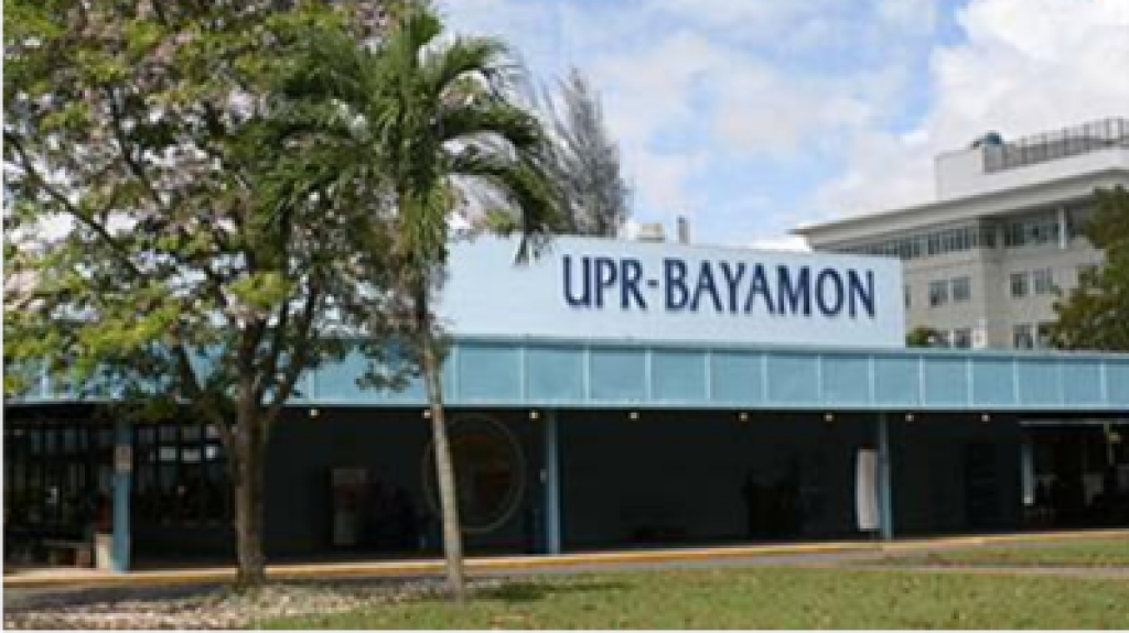  UPR de Bayam&oacute;n ofreci&oacute; capacitaci&oacute;n a polic&iacute;as del municipio vaquero 