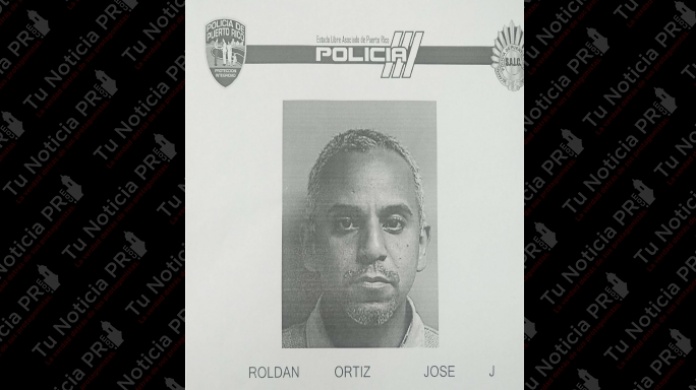 Uso una tarjeta falsa para comprar a crÃ©dito en JC Penney de Caguas, luego volviÃ³ y lo "Pillaron" 