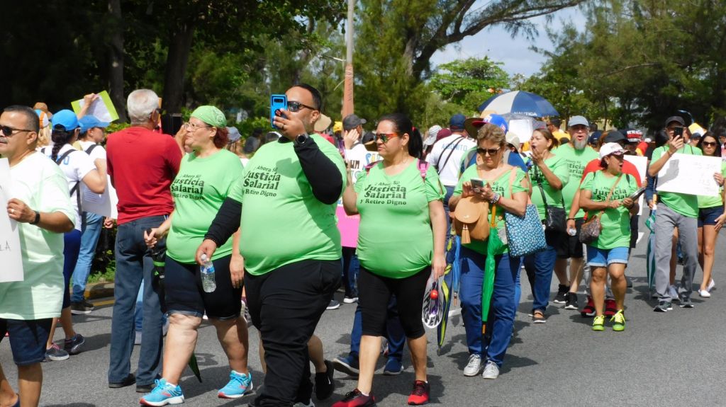  Video: Empleados de los tribunales reclaman justicia salarial, retiro digno y que puedan organizarse sindicalmente 