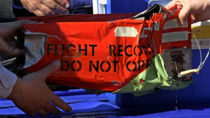 Hallan una de las cajas negras del aviÃ³n ruso accidentado en Egipto