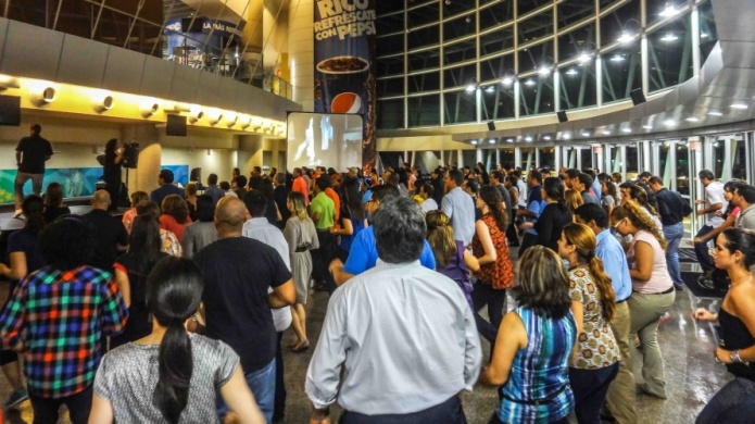 Se queda sin gente el Desfile PuertorriqueÃ±o de Nueva York, continÃºan cancelando