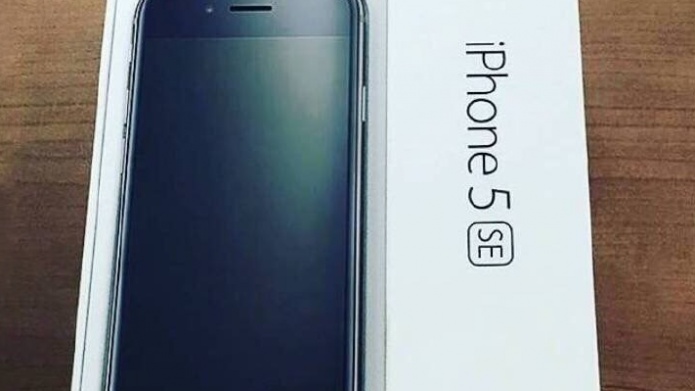 Apple presenta un iPhone de 4 pulgadas y un nuevo iPad