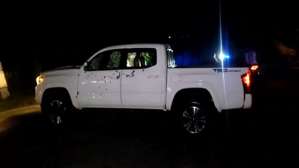  Video: Todav&iacute;a buscan al due&ntilde;o de la Guagua tiroteada anoche en Guaynabo 