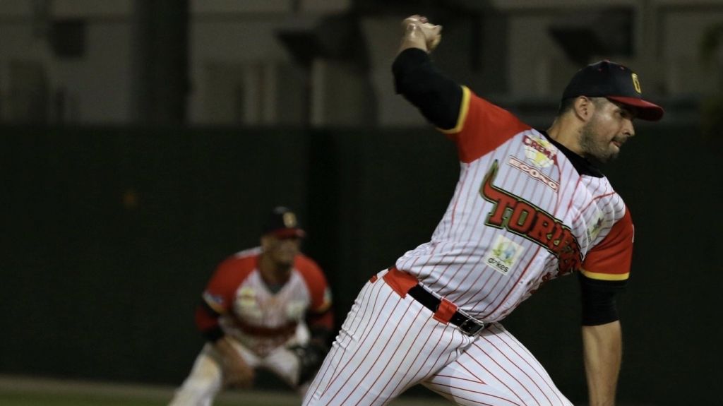  Dominan Cayey y Fajardo el Carnaval de Campeones del B&eacute;isbol Superior Doble A. 