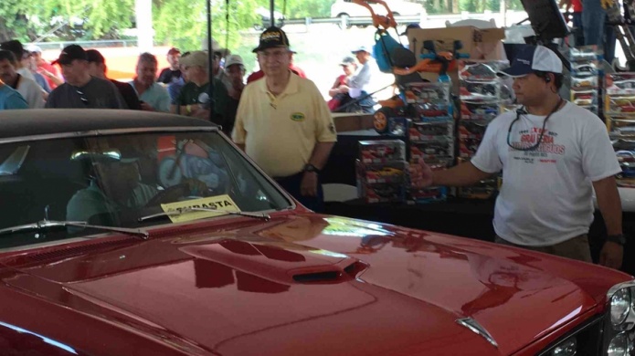 Recaudan miles de dÃ³lares en subasta de autos antiguos a beneficio de la FundaciÃ³n Child