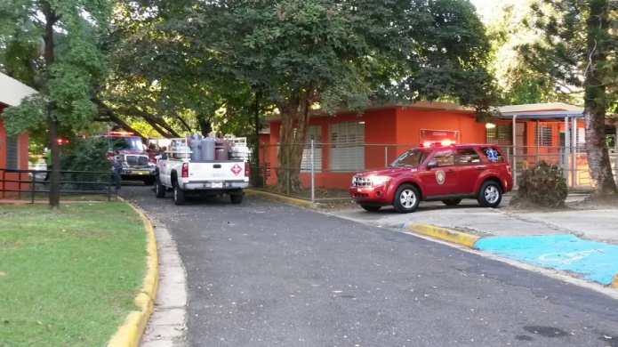 DESALOJAN DOS HEAD STAR EN CAROLINA POR ESCAPE DE GAS