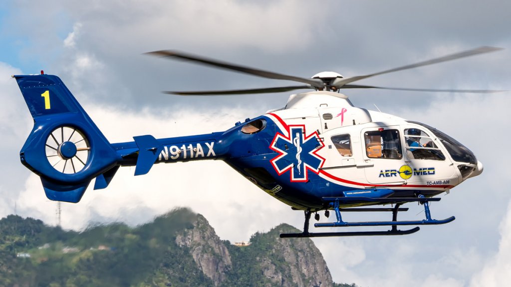  Motociclista es trasportado en ambulancia a&eacute;rea tras sufrir accidente en Jayuya 