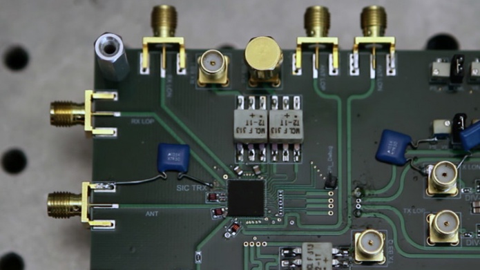 Inventan un revolucionario microchip que elevarÃ¡ la velocidad del wifi