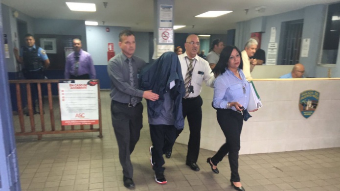 Arrestan empleado de Acueductos que participo en robo a una oficina de esta agencia en Arecibo 