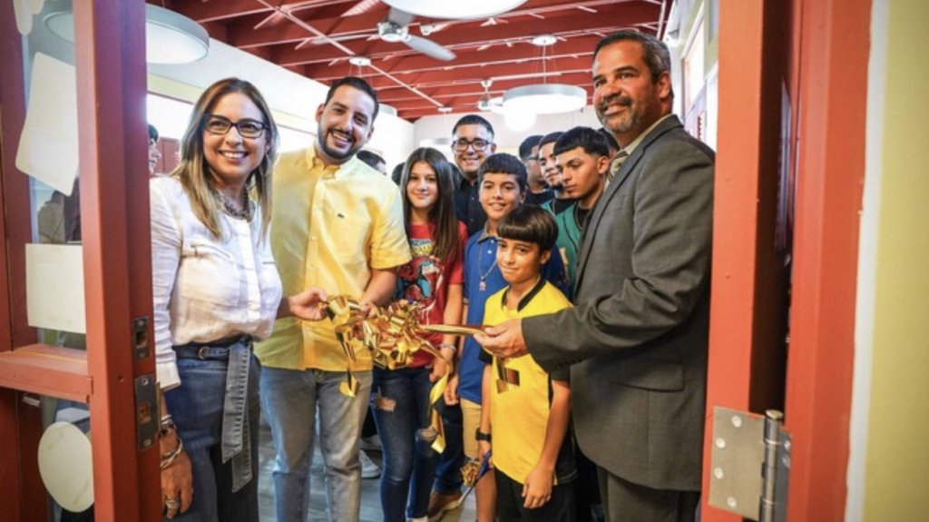  Casa de la Juventud en Vega Baja impulsa el sano entretenimiento con nuevo centro de juegos electrónicos 