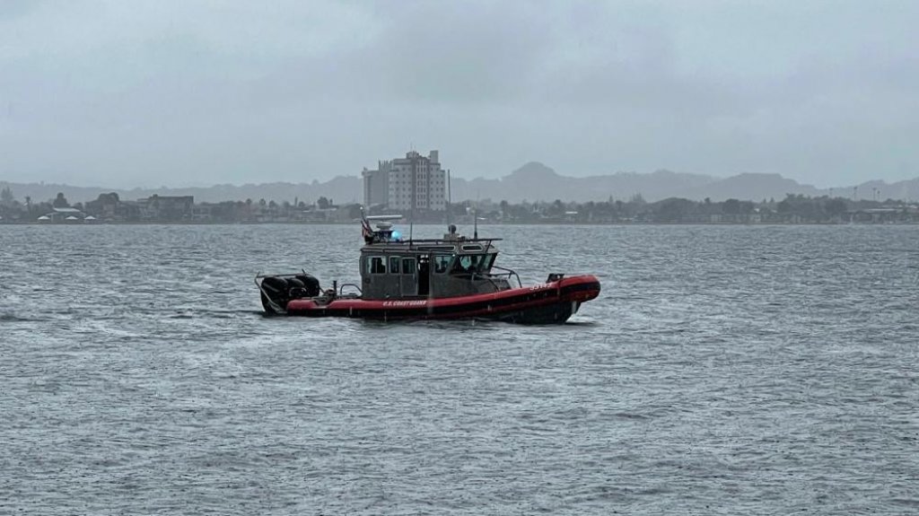  La Guardia Costera finaliza la búsqueda de sobrevivientes supuestamente abandonados durante un viaje ilegal dentro del puerto de San Juan 