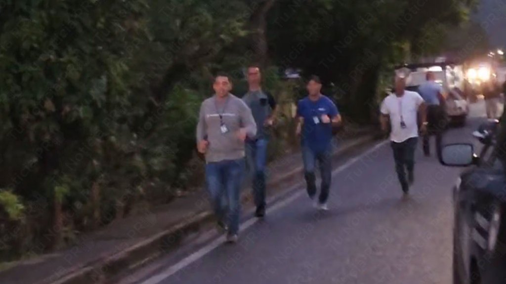  Video: Ahora &ldquo;corre y corre&rdquo; policiaco en Guayama, ocupan veh&iacute;culo relacionado a la masacre 