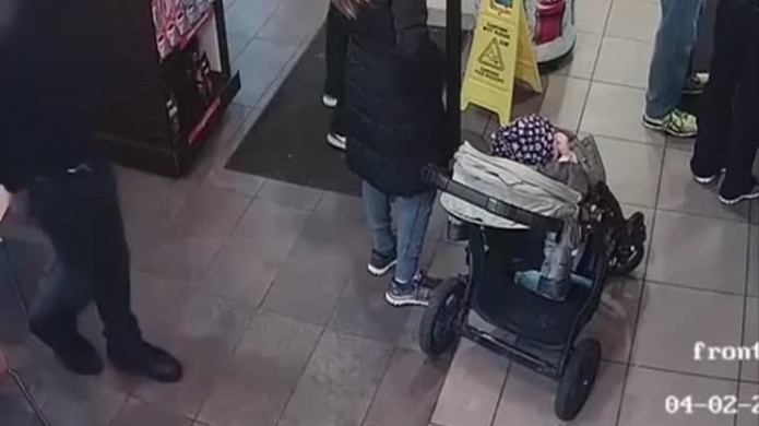 Video: Hombre grita "ese es mi bebÃ©" durante un intento de secuestro en Philadelphia