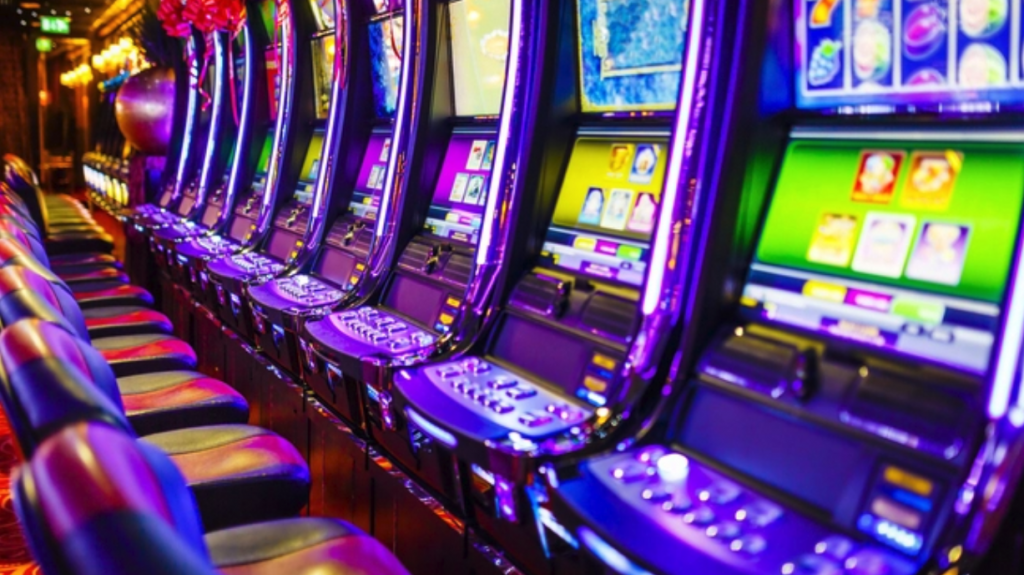  Empleados de Casinos de Puerto Rico reclaman por su reapertura y denuncian que no han recibido pagos por desempleo 