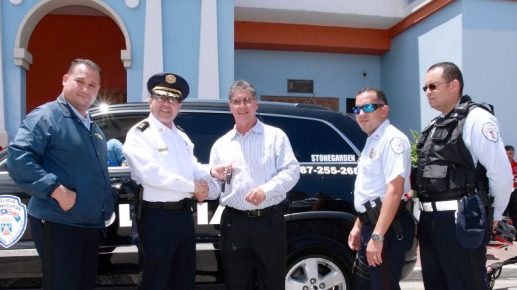  Cabo Rojo paga bonificaciones especiales a 206 polic&iacute;as y empleados asignados a servicios esenciales 