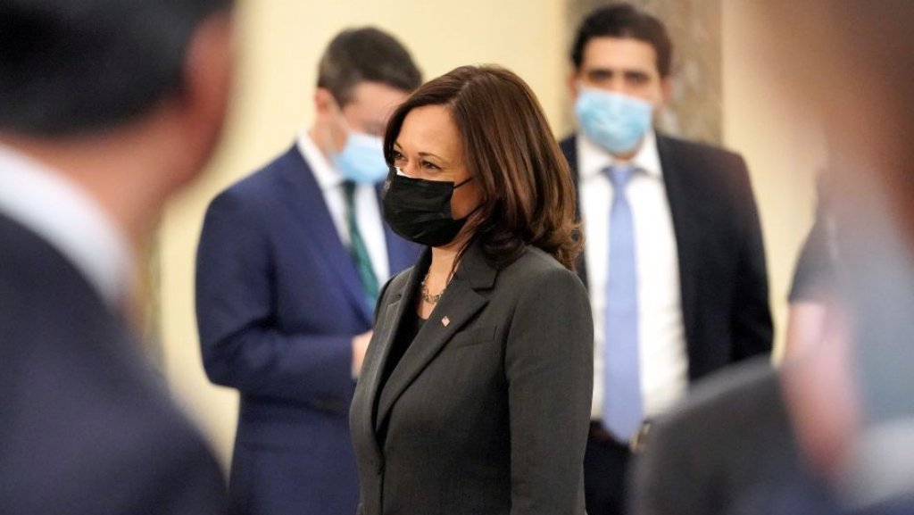  Luego de 15 horas senado aprueba resoluci&oacute;n para paquete de est&iacute;mulo con cheques de $1,400 