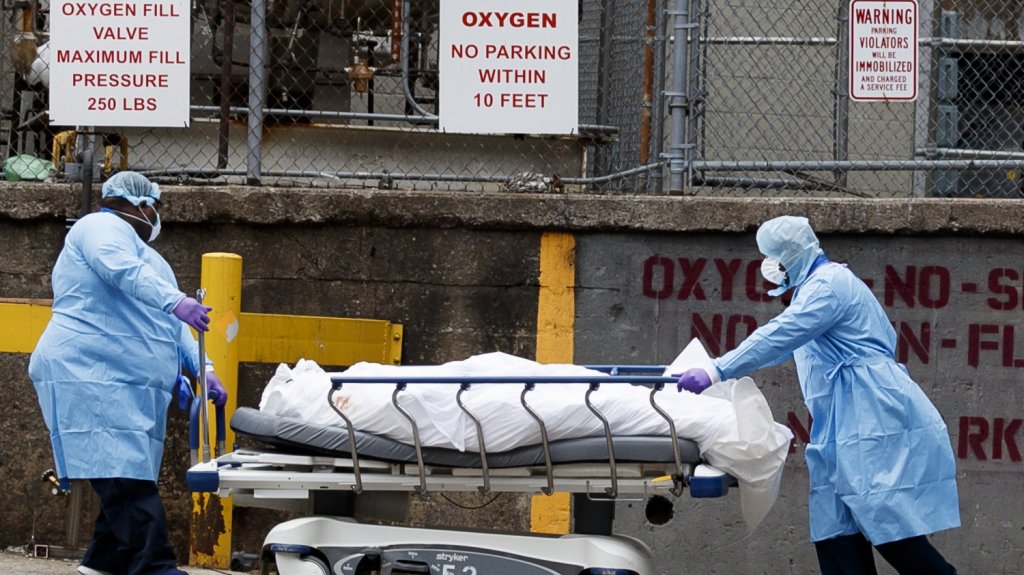  EE.UU. se aproxima a los 265.000 fallecidos por covid-19 
