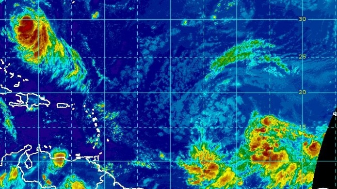 Se fortalece la tormenta Gert, mientras que aumenta el potencial ciclÃ³nico para el Invest 91L.
