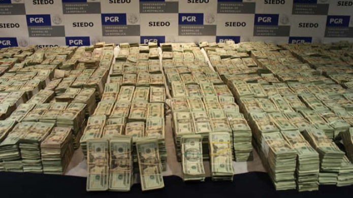 Hallan 11,5 millones de dÃ³lares en un camiÃ³n de fresas en la frontera MÃ©xico-EEUU