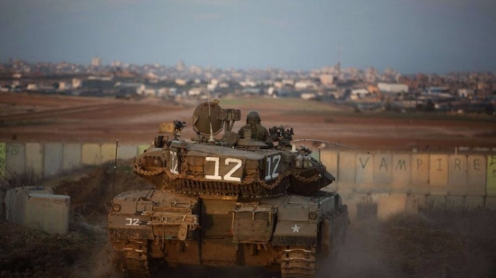 Un tanque israelÃ­ ataca posiciones de HamÃ¡s en Gaza en un enfrentamiento fronterizo