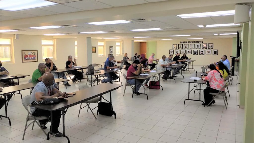  Sindicatos insisten en un regreso seguro al trabajo presencial, programado para el 5 de abril 