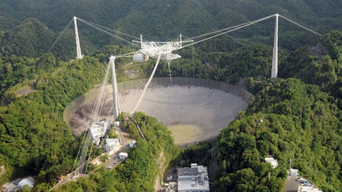 Firman acuerdo para desarrollo del Observatorio de Arecibo