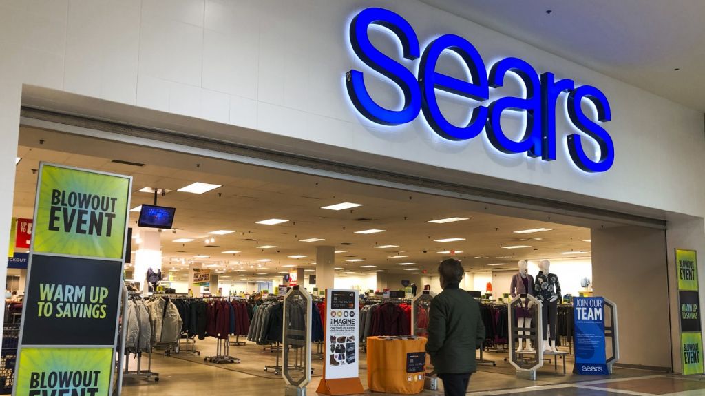  El presidente de Sears alcanza acuerdo con liquidadores para evitar cierre 