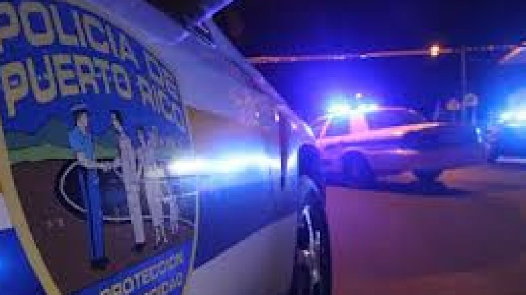  Un muerto y dos heridos durante tiroteo frente a negocio de Arecibo 