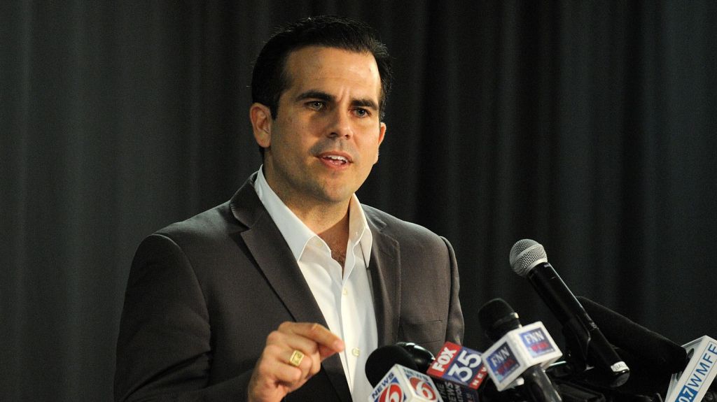  Denuncian que el Gobierno deja sin fondos programas sociales 