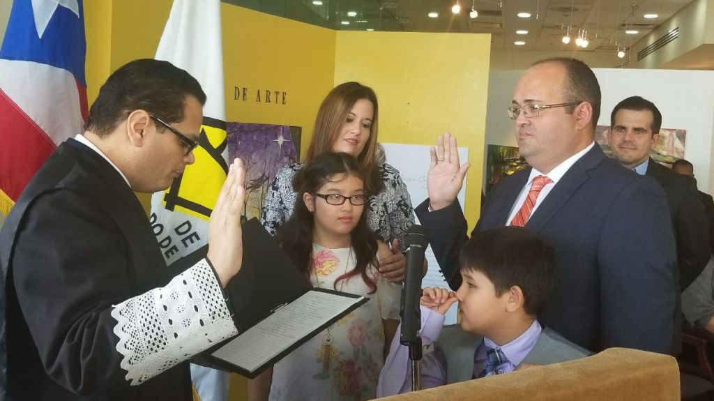  Exjuez Rafael Ramos S&aacute;enz acude a la CEE pero se queda callado 