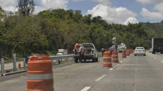 TRABAJOS EN LA PR-60 EN EL MUNICIPIO DE HUMACAO 