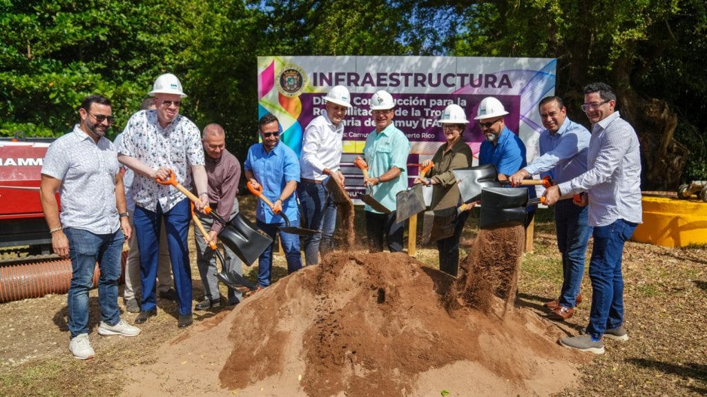  Gobernador anuncia construcción de sistema sanitario en Arecibo y Camuy 