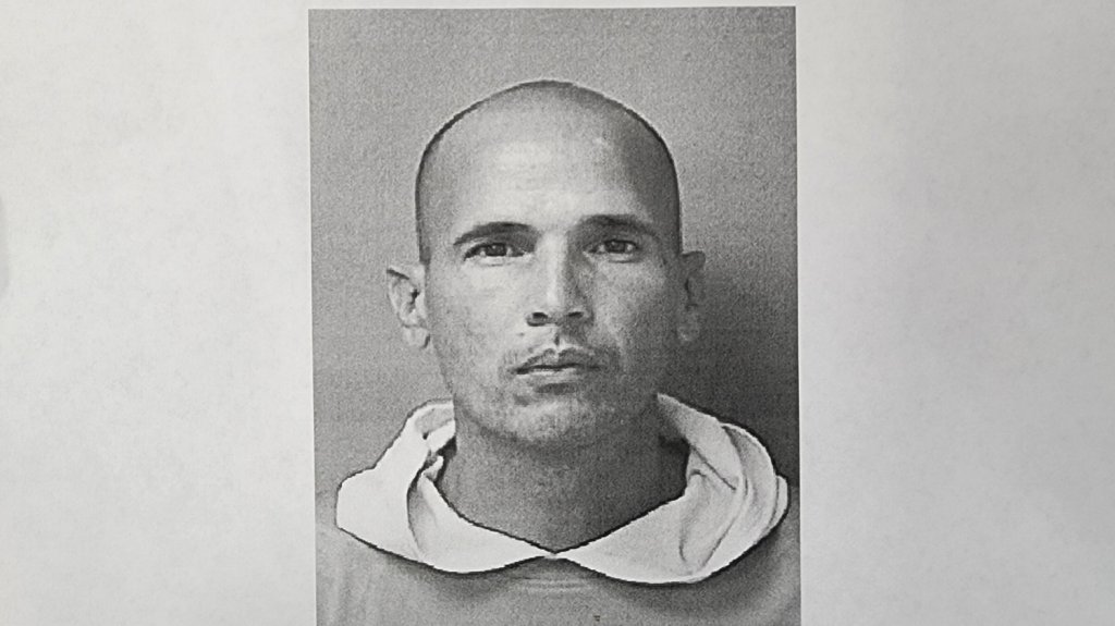  Arrestan a sujeto con un revolver con la serie mutilada y drogas en Arecibo 
