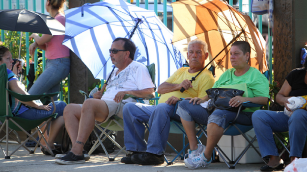  Vecinos Cooperativa Los Robles alegan est&aacute;n a punto de perder sus casas 