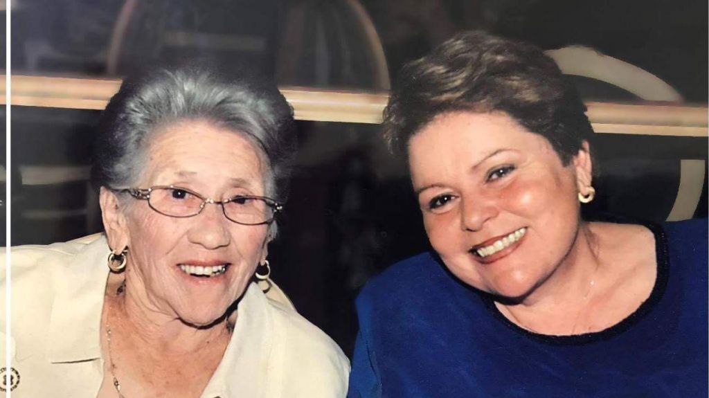  De luto Aida D&iacute;az por el fallecimiento de su madre 