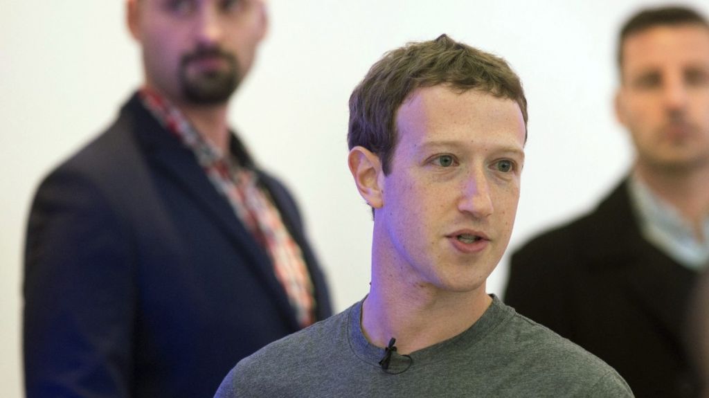  Facebook ampl&iacute;a a 87 millones los usuarios a cuyos datos accedi&oacute; consultora 