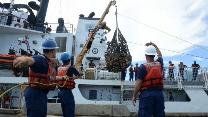  Guardia Nacional llega con suministros a Vieques
