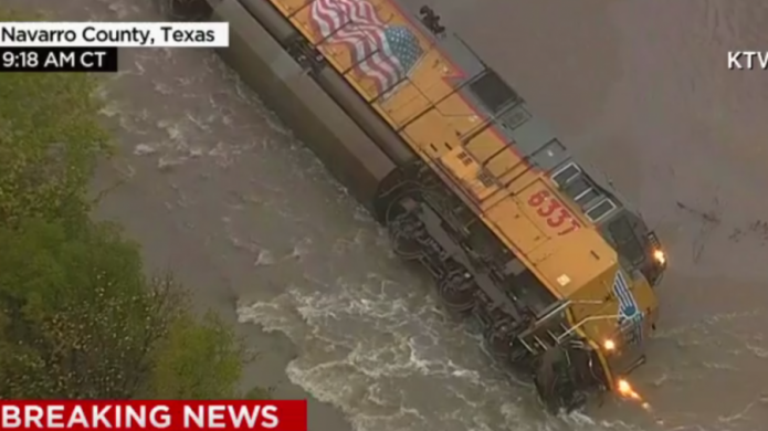 Fuertes lluvias inundan vastas zonas de Texas y los remanentes de Patricia podrÃ­an complicar la situaciÃ³n