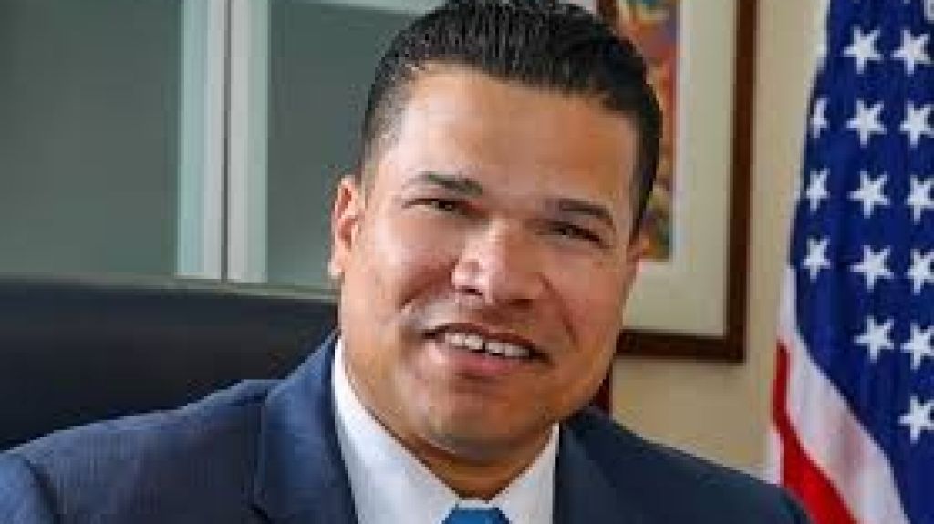  C&aacute;mara revisar&aacute; facturas de AEE para eliminar cargos por combustible suplido por FEMA 