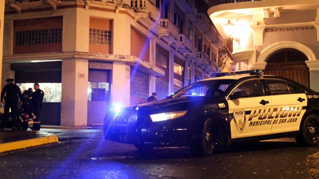  San Juan paga m&aacute;s de 25 mil d&oacute;lares en horas extras a polic&iacute;as municipales 