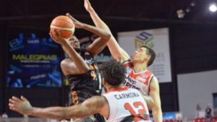 Los Piratas abren la serie con ajustado triunfo sobre los AtlÃ©ticos