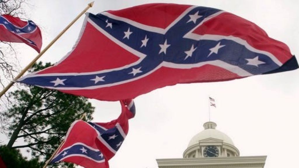  Armada de EE.UU. prohibir&aacute; la bandera confederada en sus instalaciones 