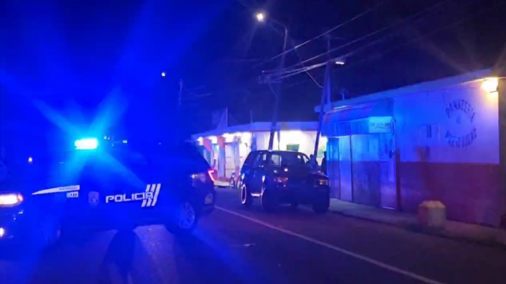  Video: Identifican a mujer asesinada anoche en negocio de Salinas 