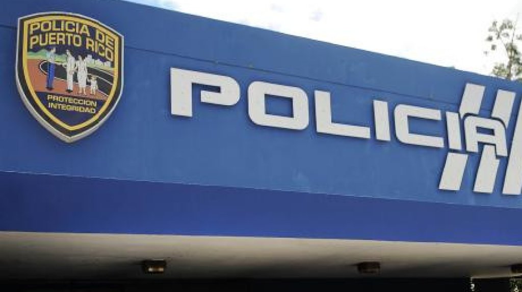  Roban motora de cuartel de la polic&iacute;a en Dorado 